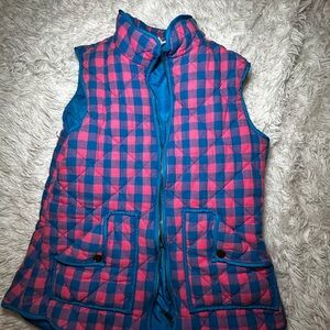 Tea n Rose Size M Vest